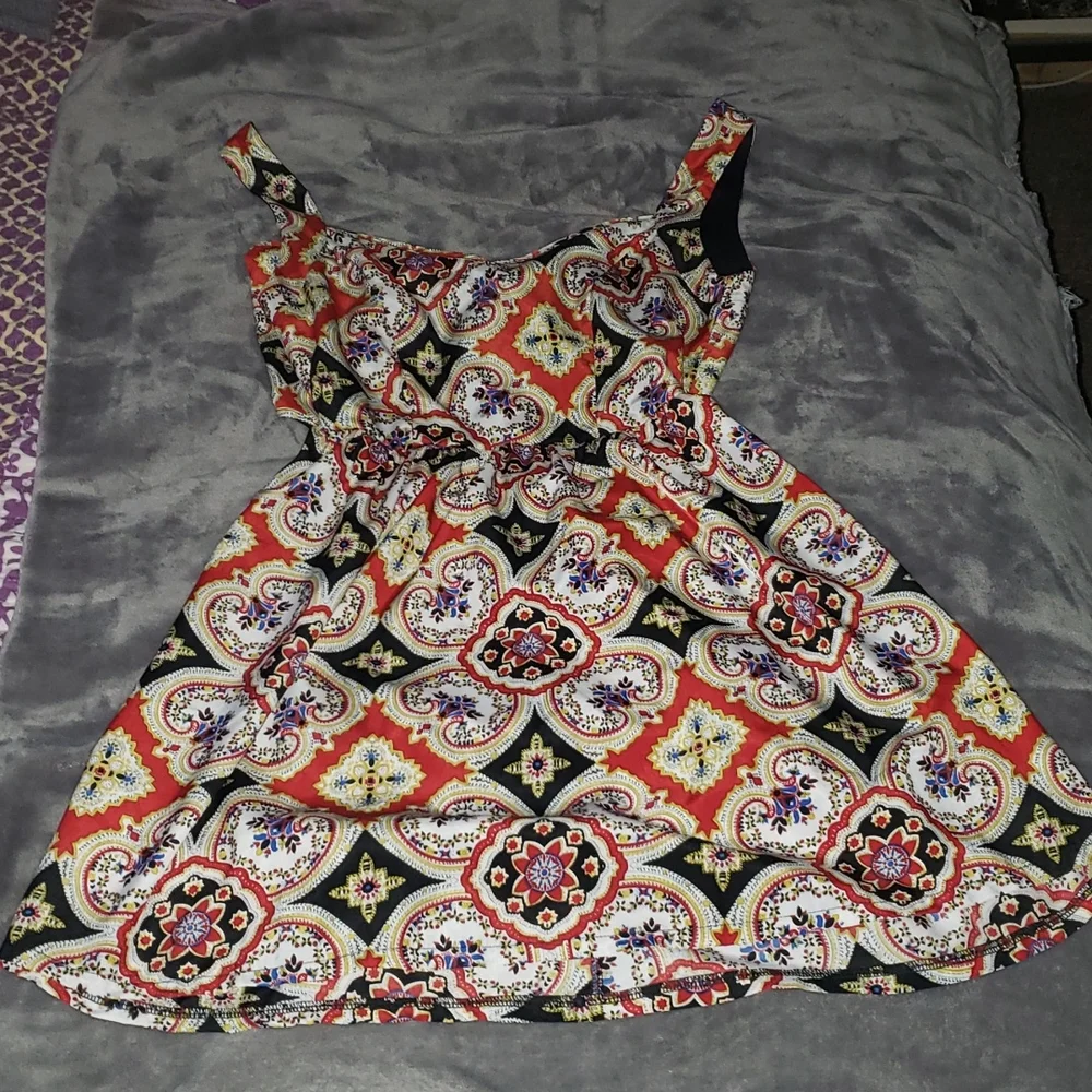 Cute Dress - Picture 1 of 4